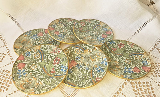 Plato de pan de cristal artesanal  con decoupage William Morris en tono verde menta. Hecho a mano