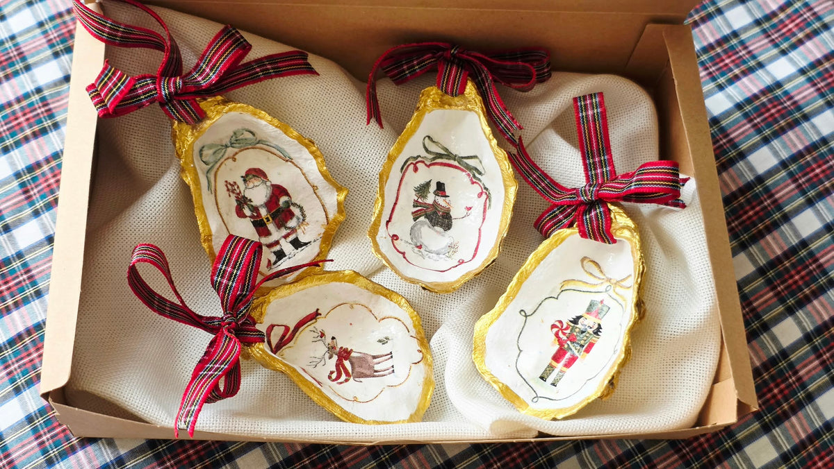 ADORNOS NAVIDEÑOS CON CONCHAS DE OSTIONES