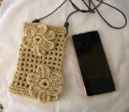 Bolso de ganchillo portamóvil