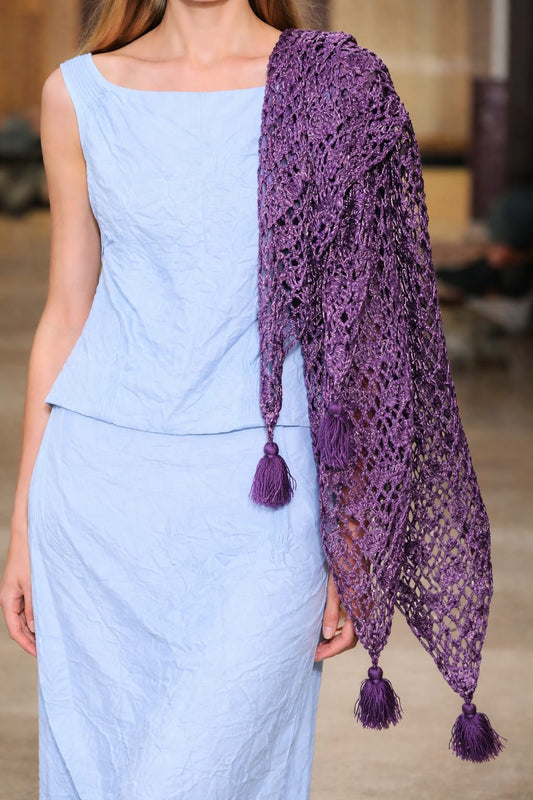 Chal de ganchillo en lana con lurex